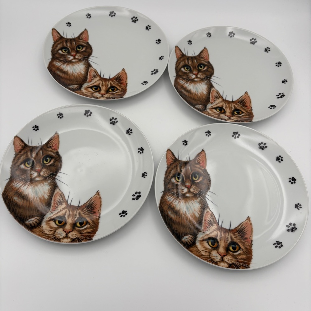 Set of Four Cat Dessert/Side Plates  7 1/2 inch